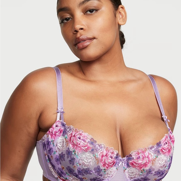 Victoria’s Secret Wicked Unlined Floral Embroidery balconette. Size 40 D - Picture 4 of 5